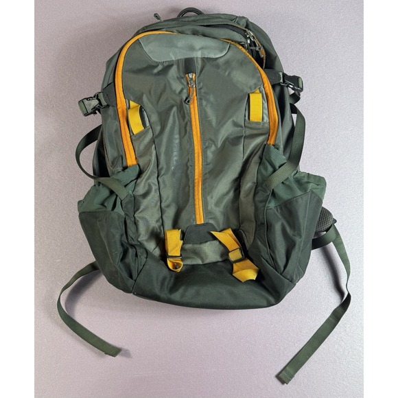 Patagonia Refugio 28L Daypack Backpack - Picture 1 of 6